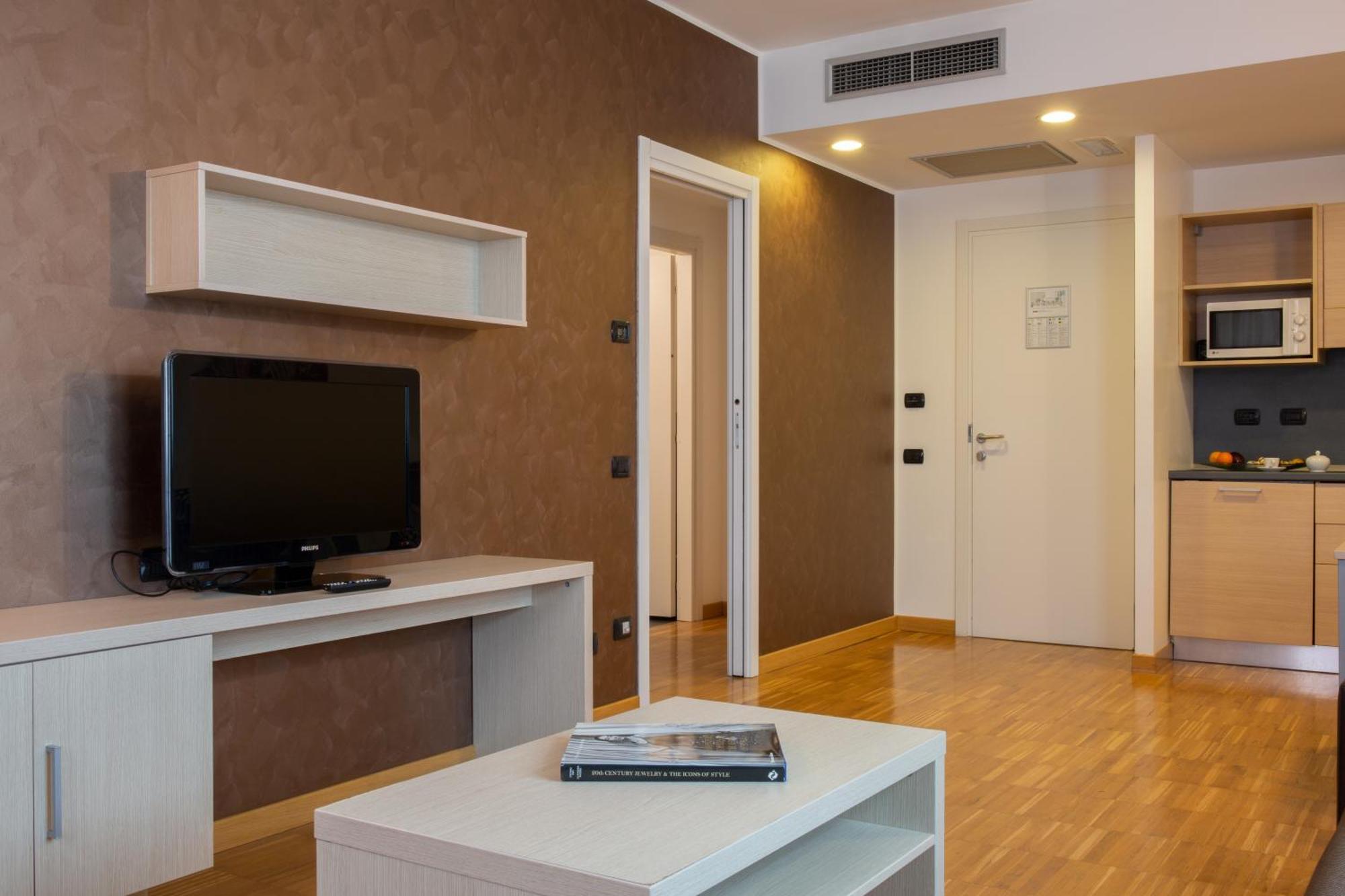 Euro Hotel Residence Concorezzo Esterno foto
