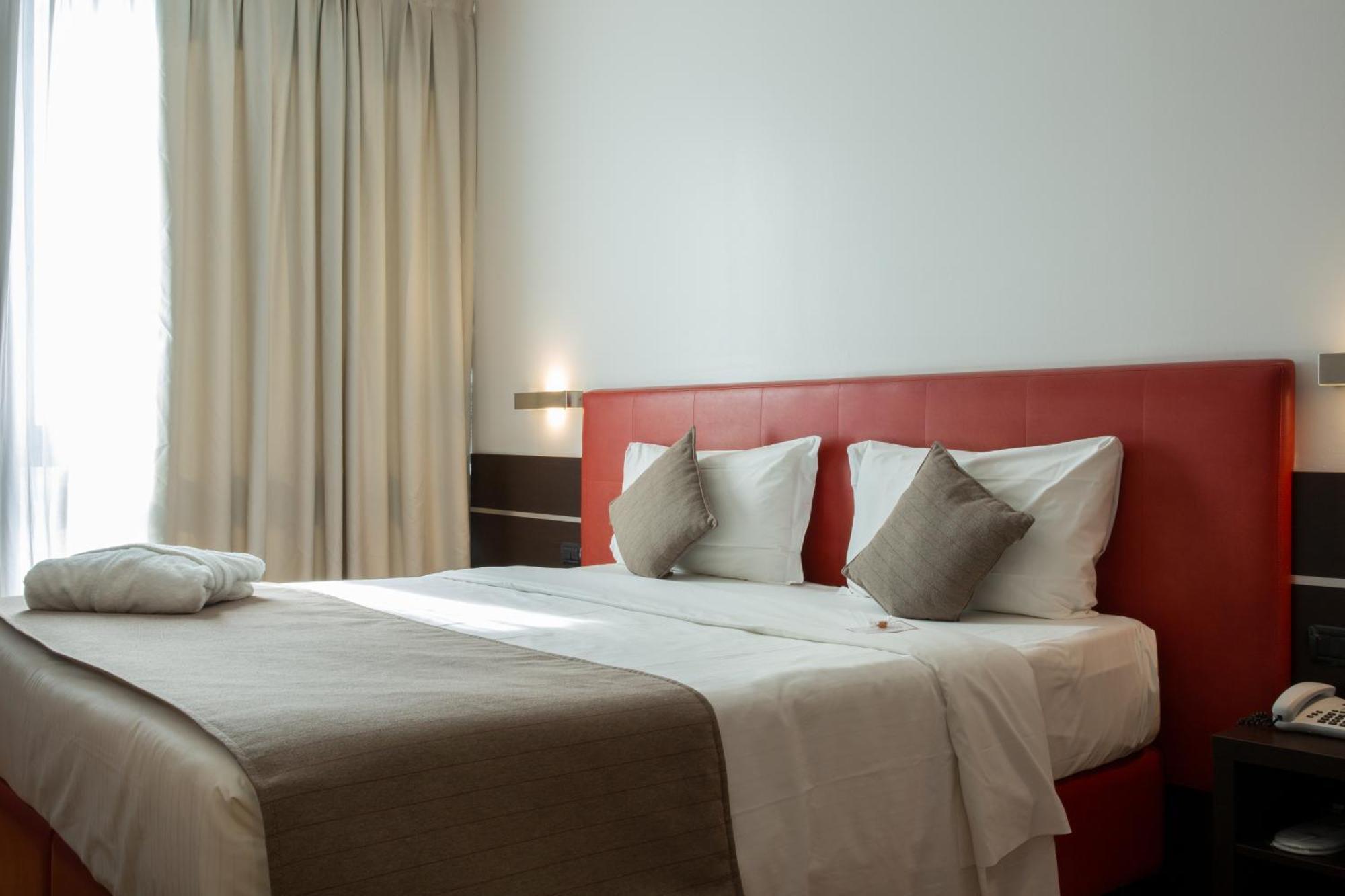 Euro Hotel Residence Concorezzo Esterno foto